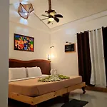 Cocoloco Beach Resort